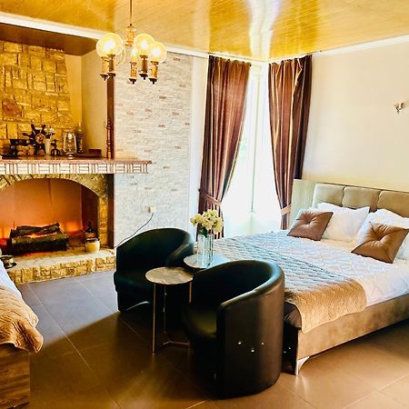 Hotel Лагадін Екстер'єр фото