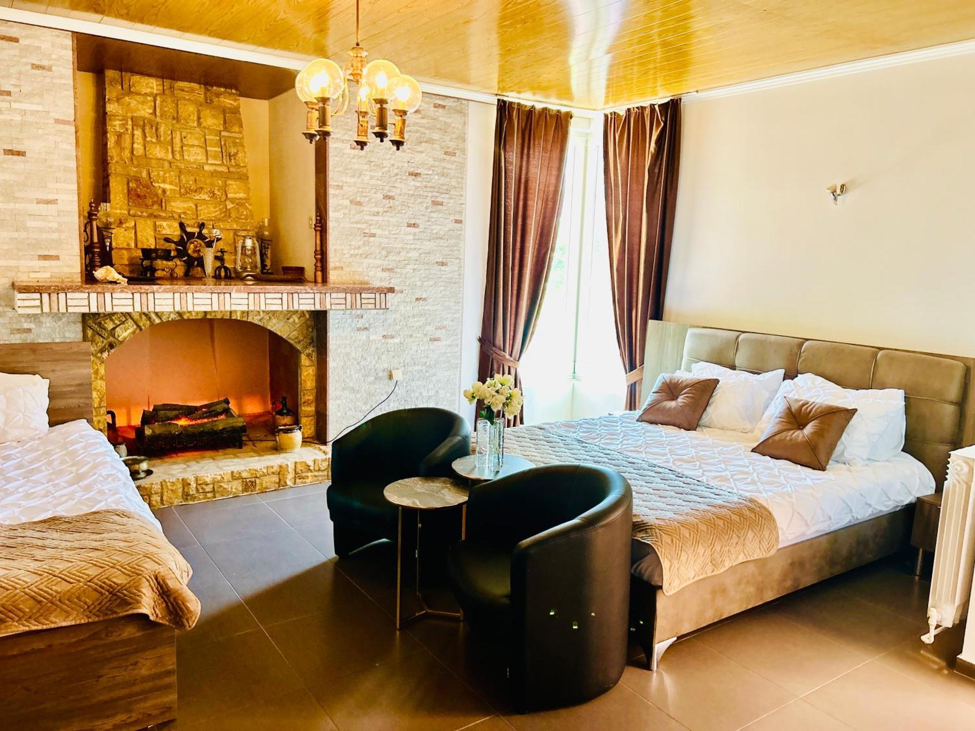 Hotel Лагадін Екстер'єр фото